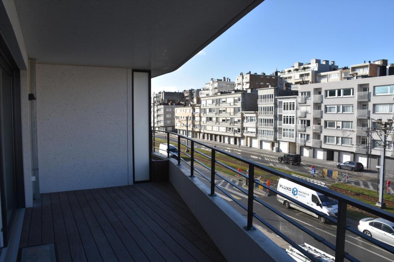 Lichtrijk 2-Slaapkamerappartement Met Zeezicht En Gratis Parking Остенде Екстер'єр фото