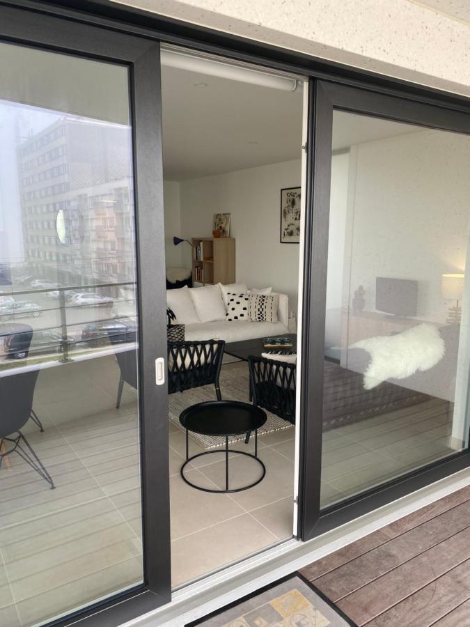 Lichtrijk 2-Slaapkamerappartement Met Zeezicht En Gratis Parking Остенде Екстер'єр фото