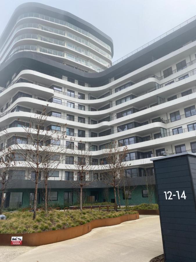 Lichtrijk 2-Slaapkamerappartement Met Zeezicht En Gratis Parking Остенде Екстер'єр фото