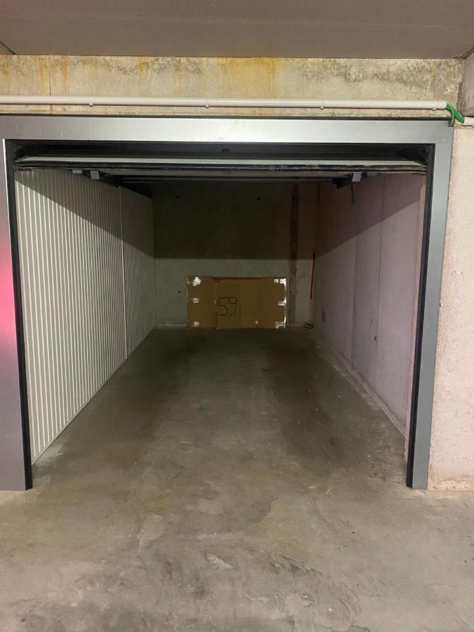 Lichtrijk 2-Slaapkamerappartement Met Zeezicht En Gratis Parking Остенде Екстер'єр фото