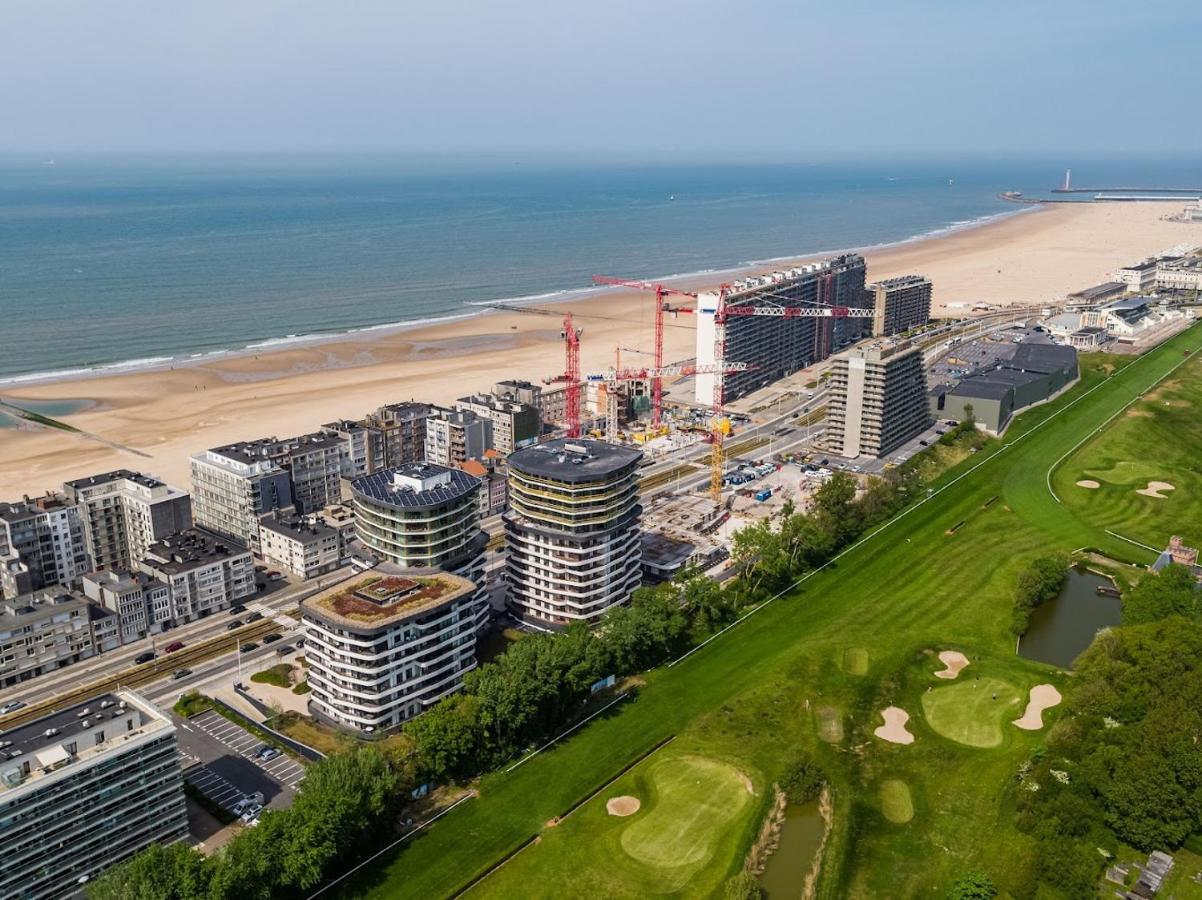 Lichtrijk 2-Slaapkamerappartement Met Zeezicht En Gratis Parking Остенде Екстер'єр фото